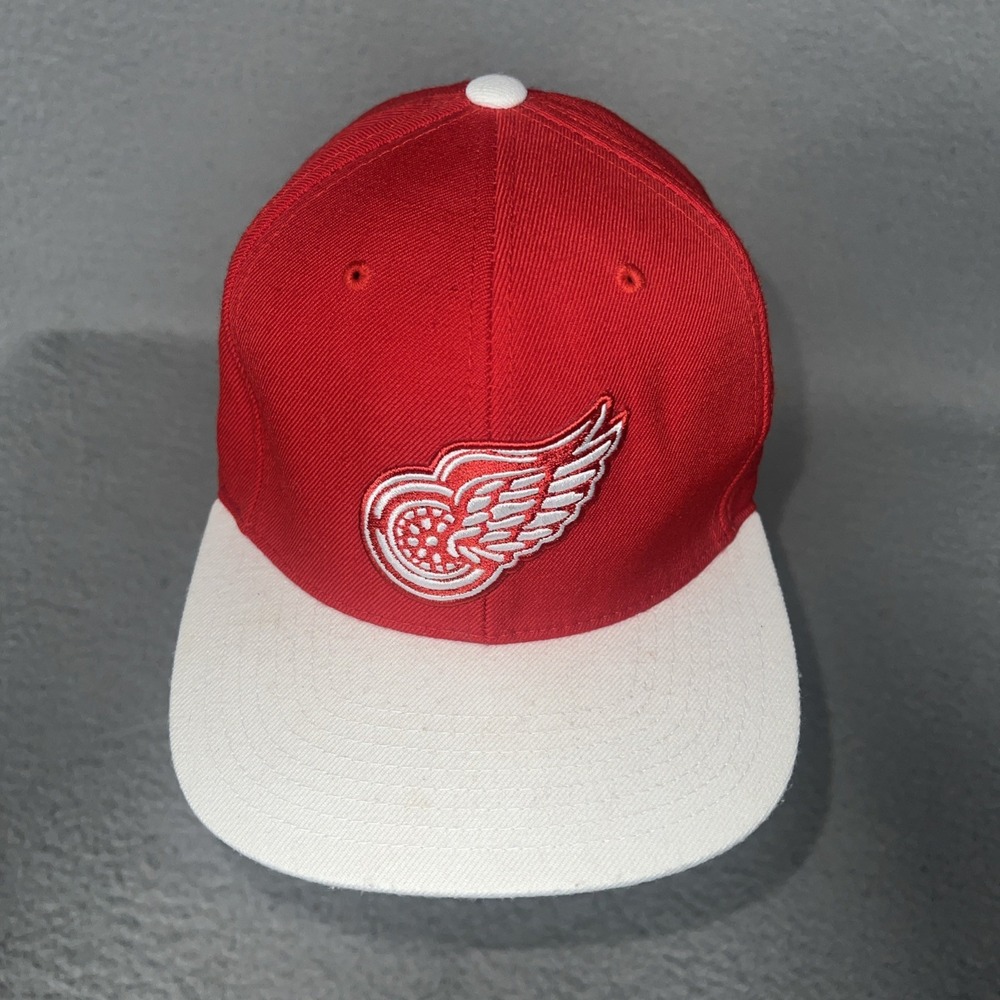 Mitchell & Ness Detroit Red Wings Cap Red White Embroider Logo Snapback Hat NHL
